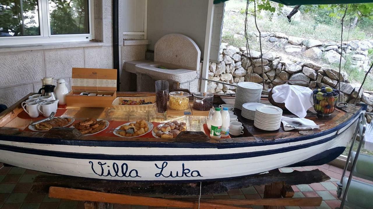 Villa Luka Брела Екстериор снимка
